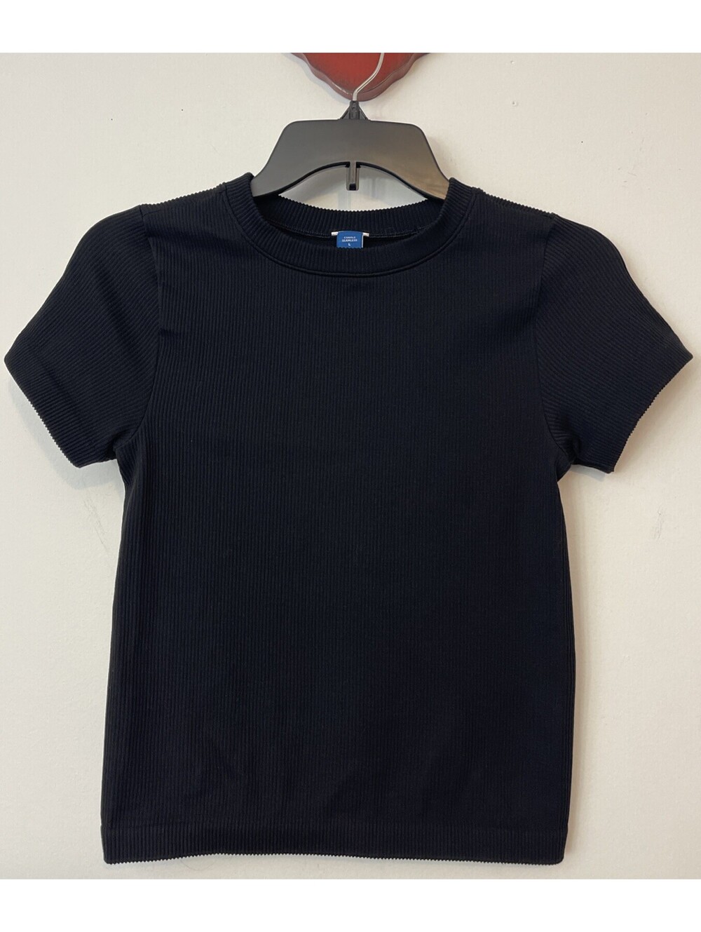 Old Navy Women Large Black Ribbed Exhale Seamless Fitted Short-Sleeve Tee! A7375